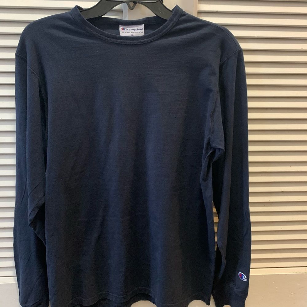 😊 3/$30 
NWT🏷 Champion women’s Long-sleeve Tshirt Sz Medium super soft! NWT